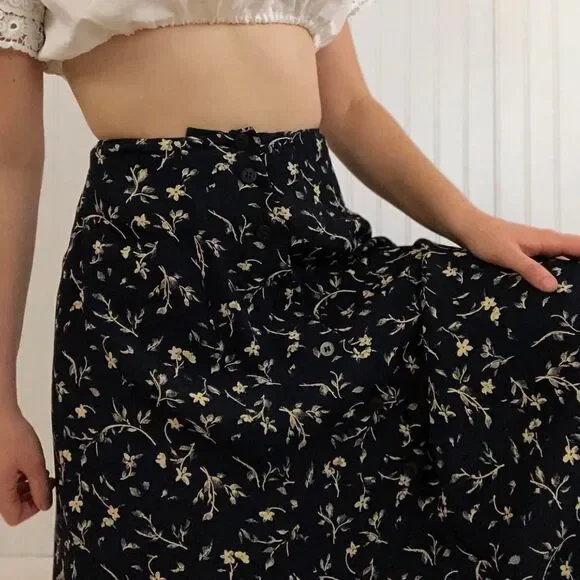 Vintage Navy & Cream Floral Midi Skirt - Picture 3 of 7
